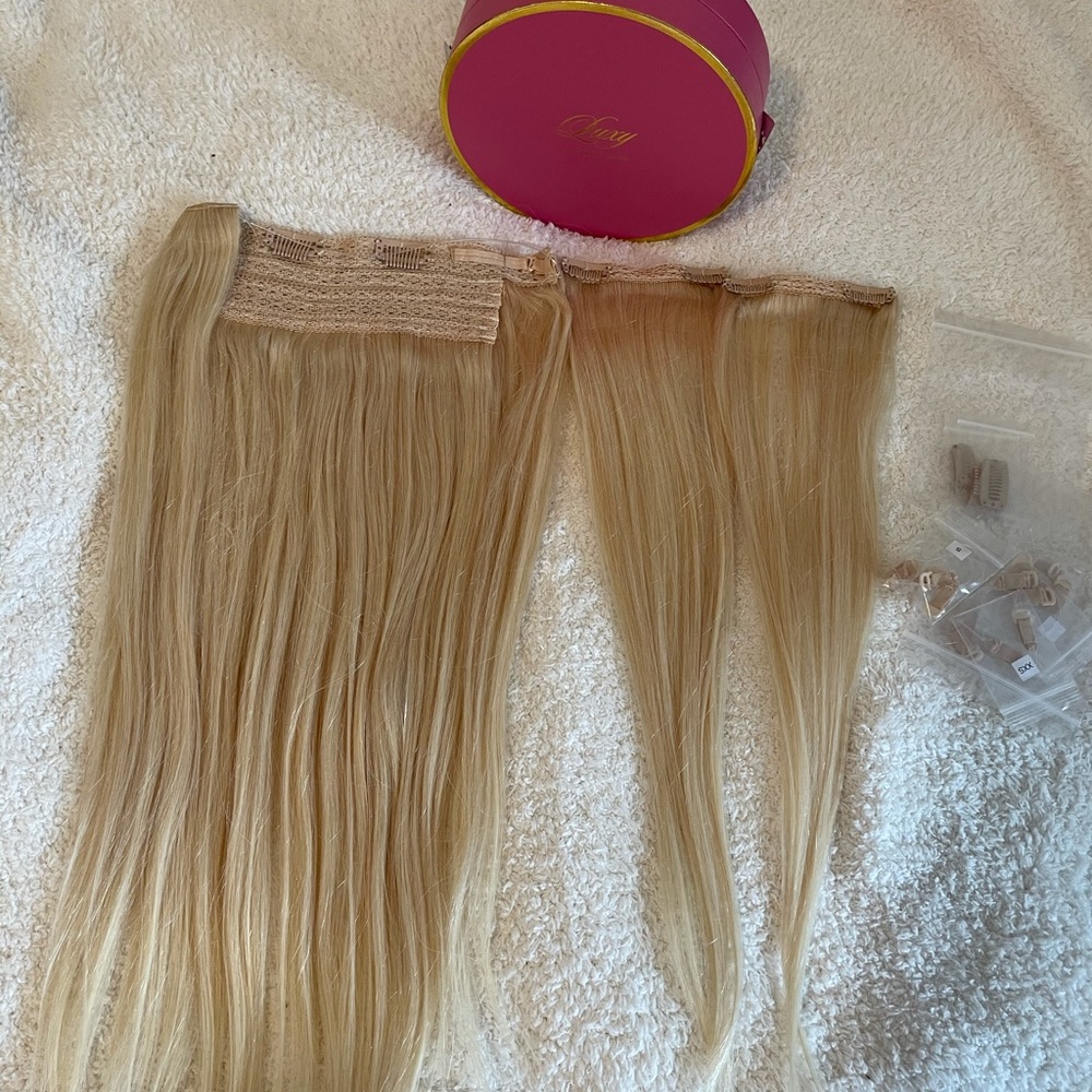 Luxy halo hair extensions 16” ash blonde